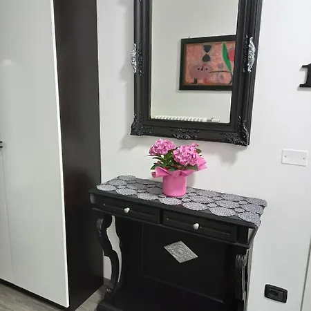 Km 198 - Letto E Colazione 4* 索巴拉