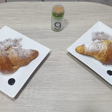 Km 198 - Letto E Colazione 4*