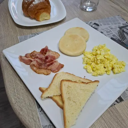 Km 198 - Letto E Colazione Oda ve Kahvaltı