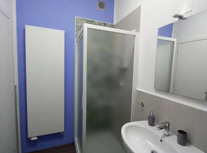 Bed & Breakfast Km 198 - Letto E Colazione 4*